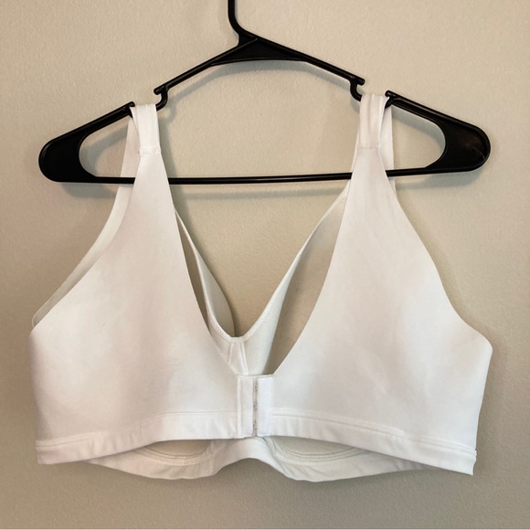 Warner’s No Side Effects Underarm and Back-Smoothing Lightly Lined T-Shirt Bra - Picture 2 of 6